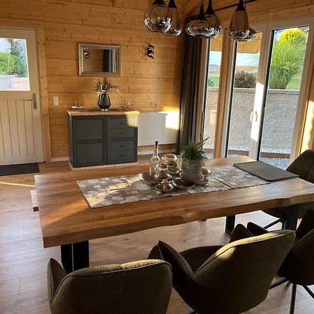Ferienwohnungen Und Gaestezimmer Herrmann Steinbach am Wald Exterior foto